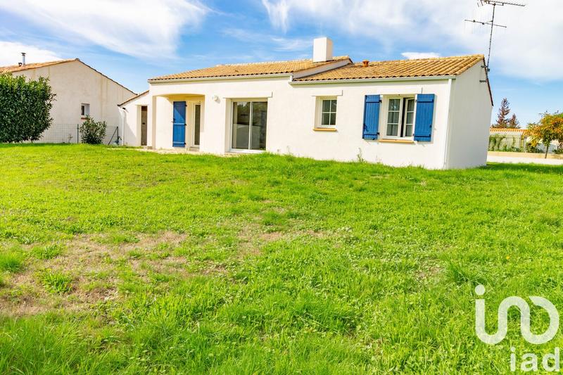 Maison - 95 m² - 5 pièces