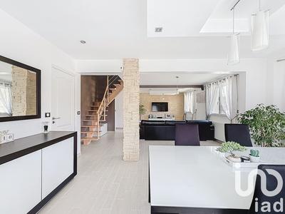 Maison - 191 m² - 6 pièces