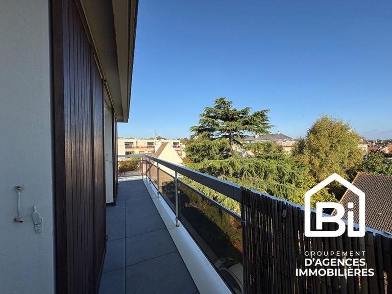 Appartement - 110 m² - 5 pièces