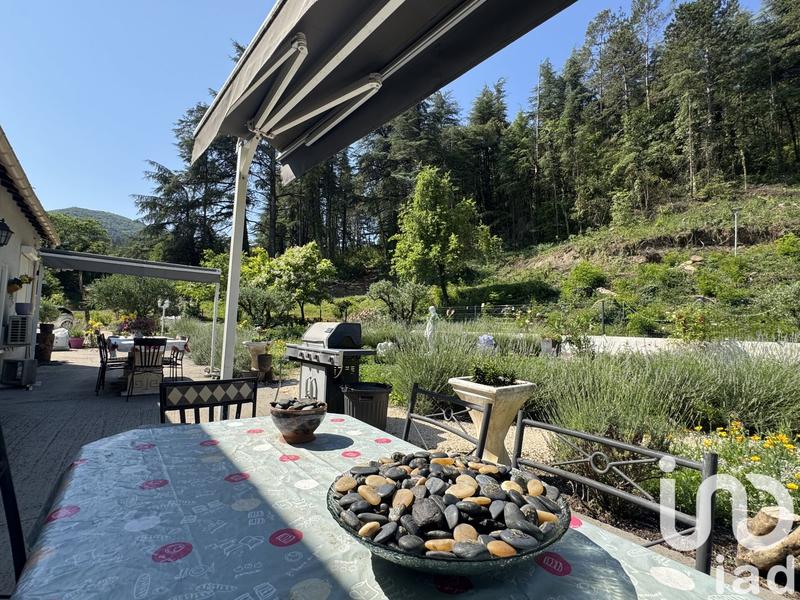 Maison - 150 m² - 5 pièces