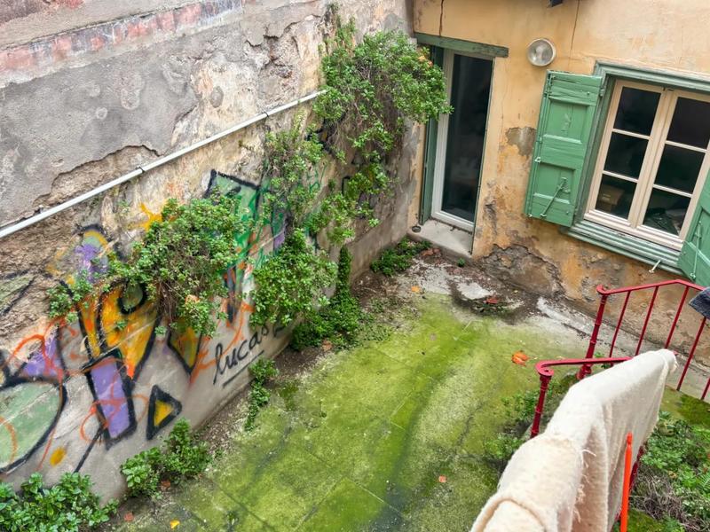 Maison - 80 m² - 6 pièces