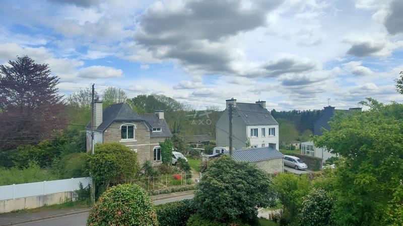 Maison - 96 m² - 5 pièces