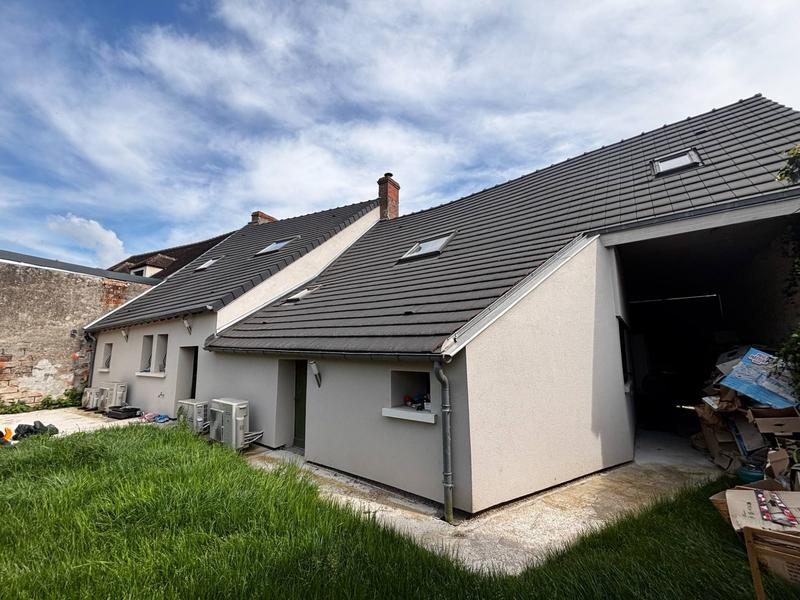 Maison - 161 m² - 6 pièces