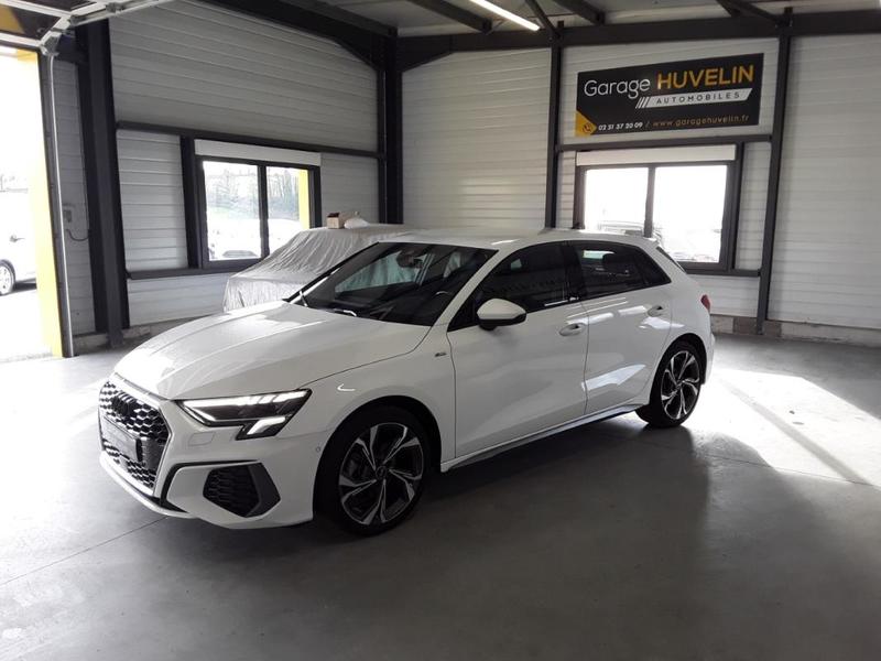 Audi A3 sportback 2.0 Tdi 150 Cv s-Line s-Tronic 7