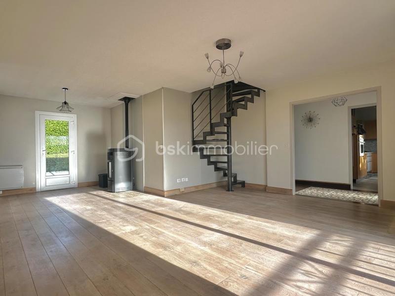 Pavillon - 110 m² - 6 pièces