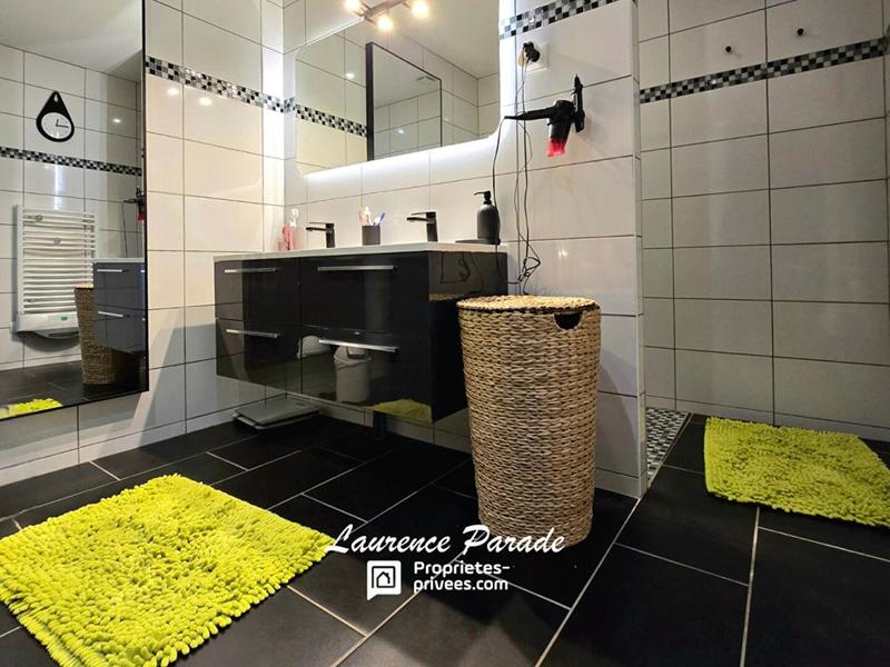 Maison - 162 m² - 7 pièces