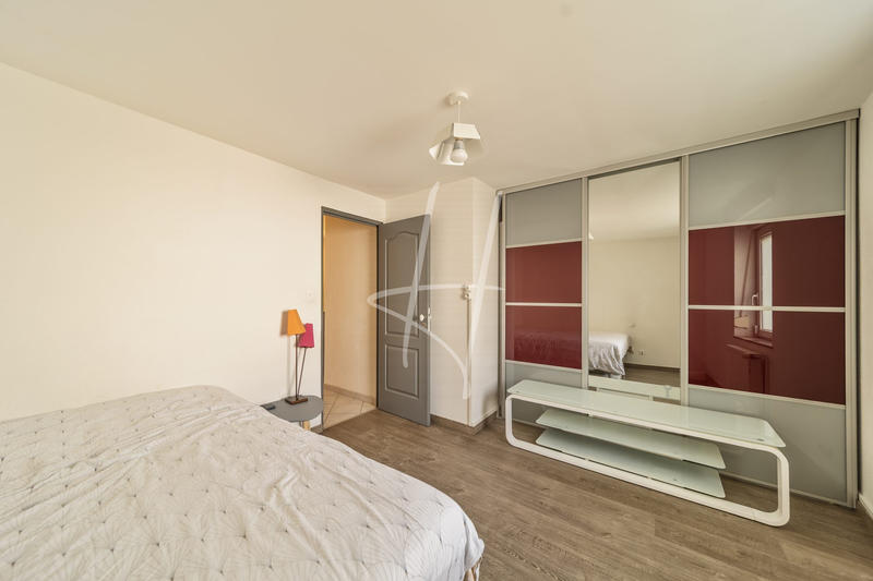 Maison - 128 m² - 4 pièces