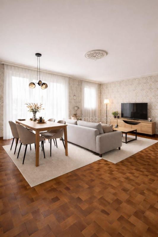 Maison traditionnelle - 91 m² - 4 pièces