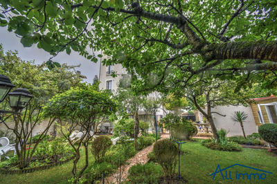 Appartement - 105 m² - 4 pièces