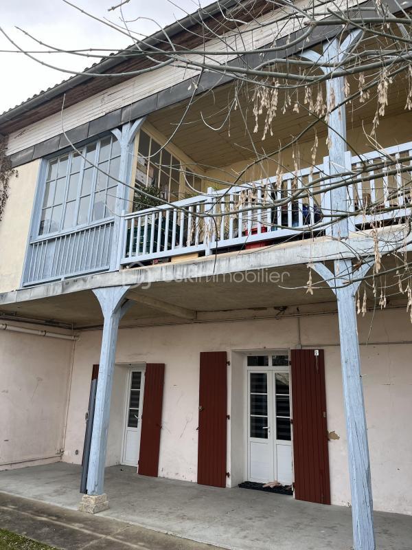 Immeuble - 309 m² - 16 pièces