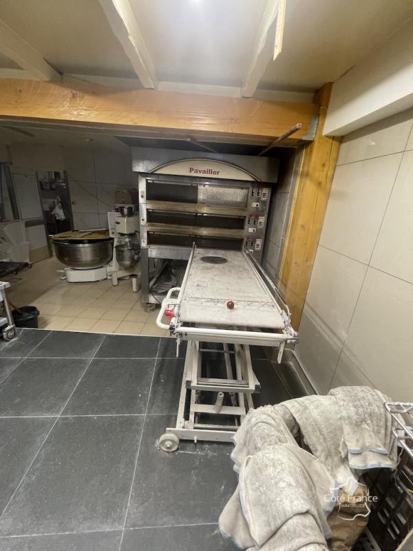 Fonds de commerce - Local commercial - 120 m²