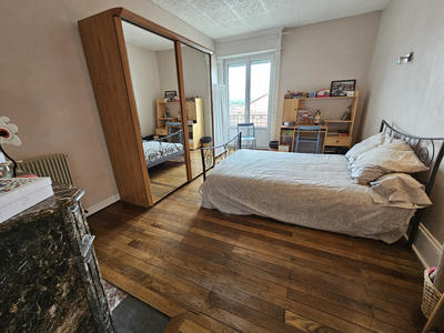 Appartement - 125 m² - 3 pièces