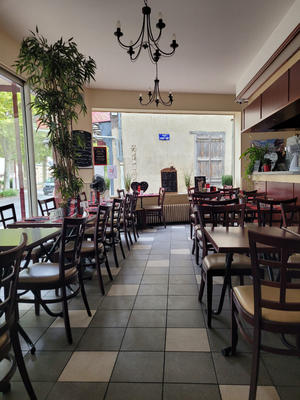 Fonds de commerce - 180 m²