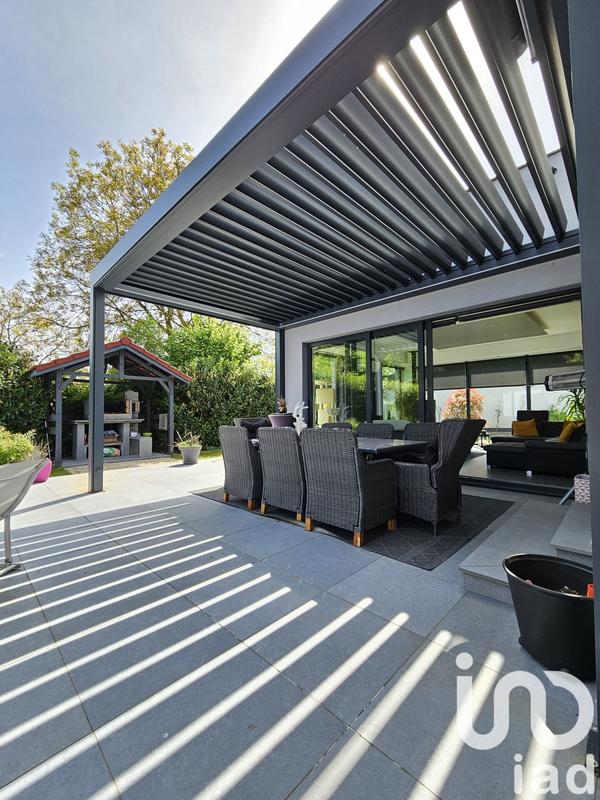 Maison de maîtres - 250 m² - 6 pièces