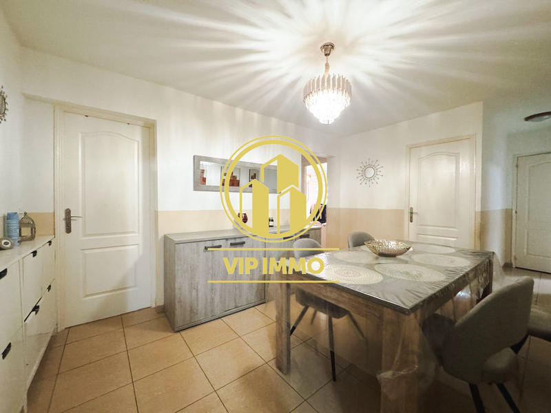 Appartement - 72 m² - 5 pièces