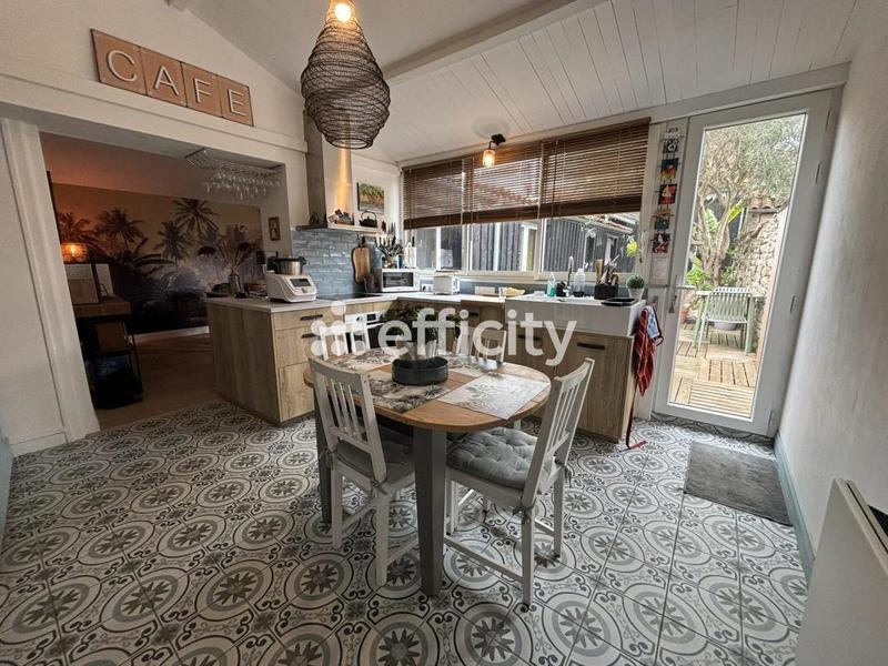 Maison - 128 m² - 4 pièces