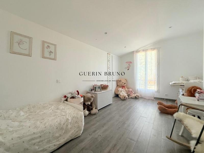 Maison - 160 m² - 5 pièces