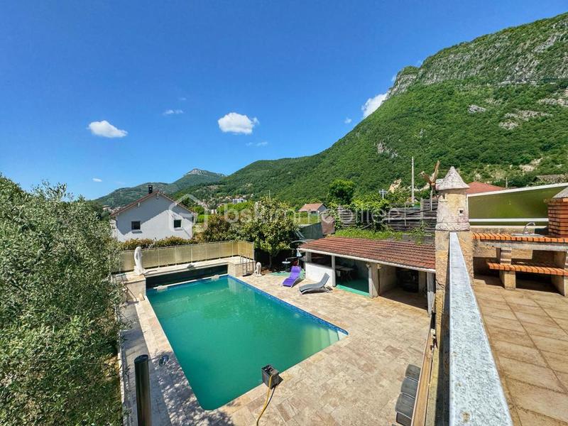 Villa - 151 m² - 5 pièces