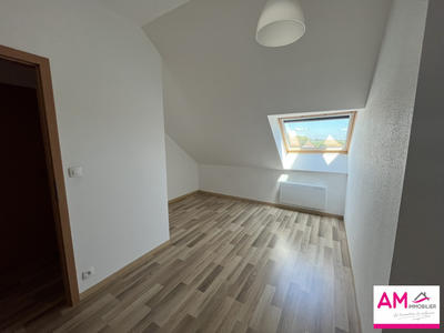 Appartement - 81 m² - 4 pièces