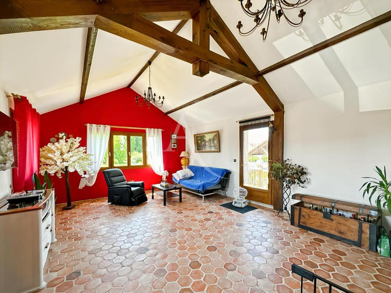 Maison - 132 m² - 7 pièces