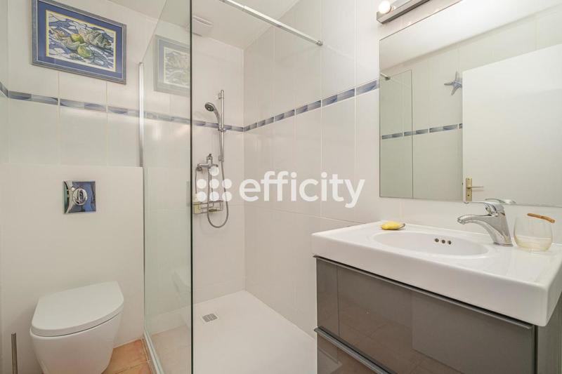 Villa - 115 m² - 6 pièces