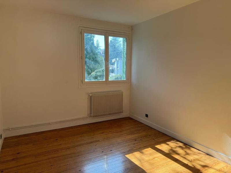 Appartement - 57 m² - 4 pièces