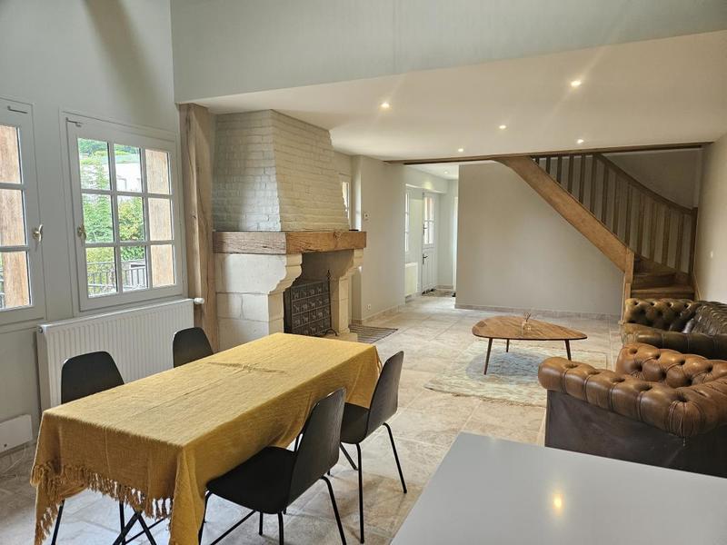 Maison - 155 m² - 7 pièces