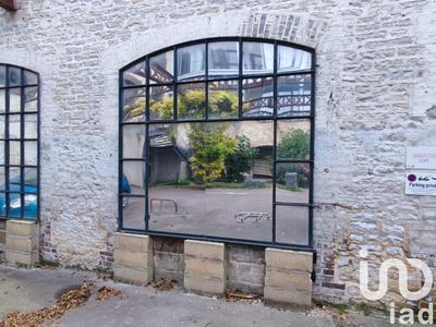 Loft - 49 m² - 2 pièces