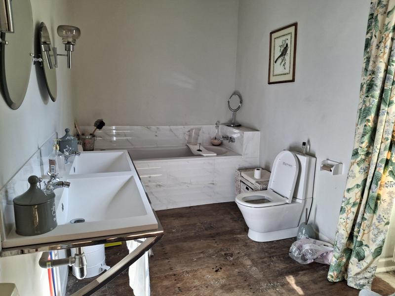 Maison traditionnelle - 388 m² - 11 pièces