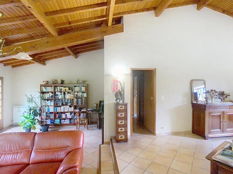 Maison - 147 m² - 5 pièces