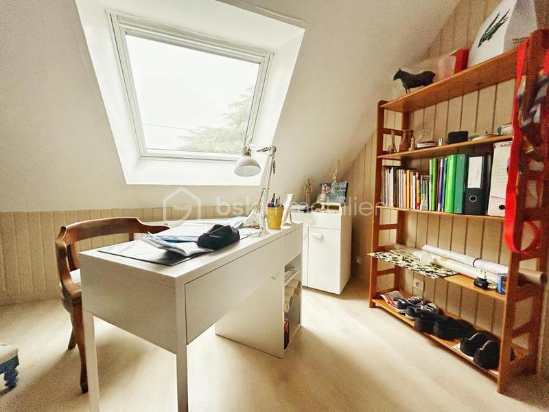 Propriété - 269 m² - 13 pièces