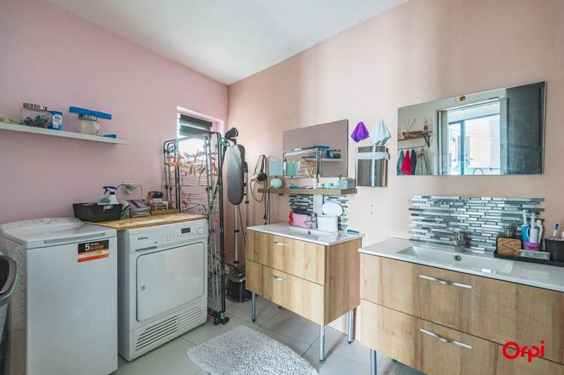 Maison - 97 m² - 4 pièces