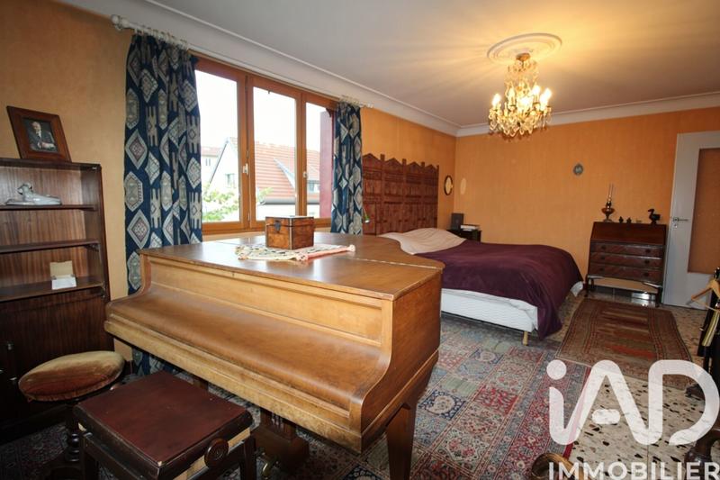 Maison - 178 m² - 6 pièces