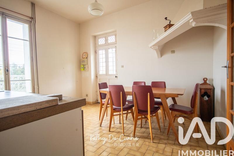 Maison de maîtres - 246 m² - 10 pièces