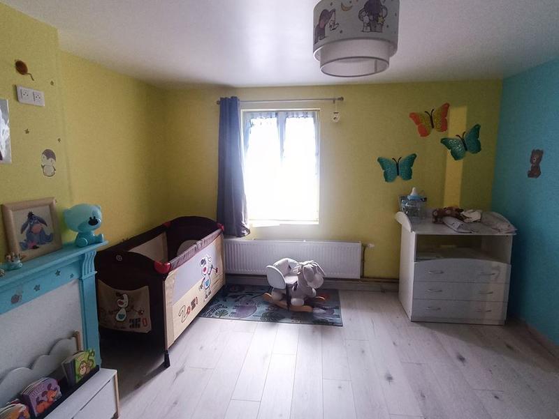 Maison traditionnelle - 245 m² - 8 pièces