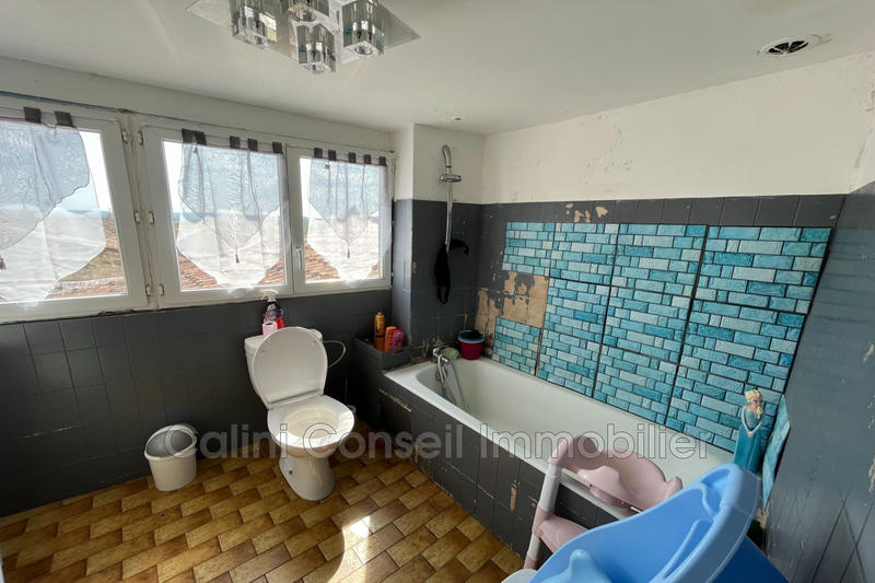 Maison - 170 m² - 8 pièces