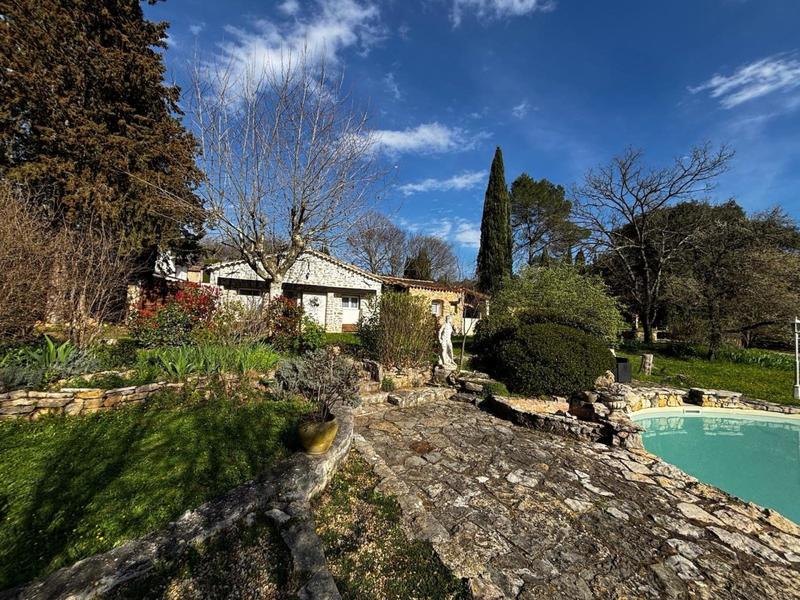 Bastide - 117 m² - 5 pièces