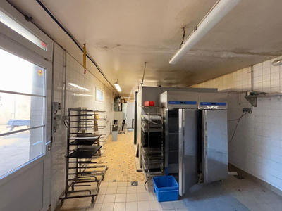 Local commercial - 134 m² - 3 pièces