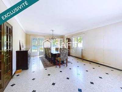 Maison - 128 m² - 4 pièces