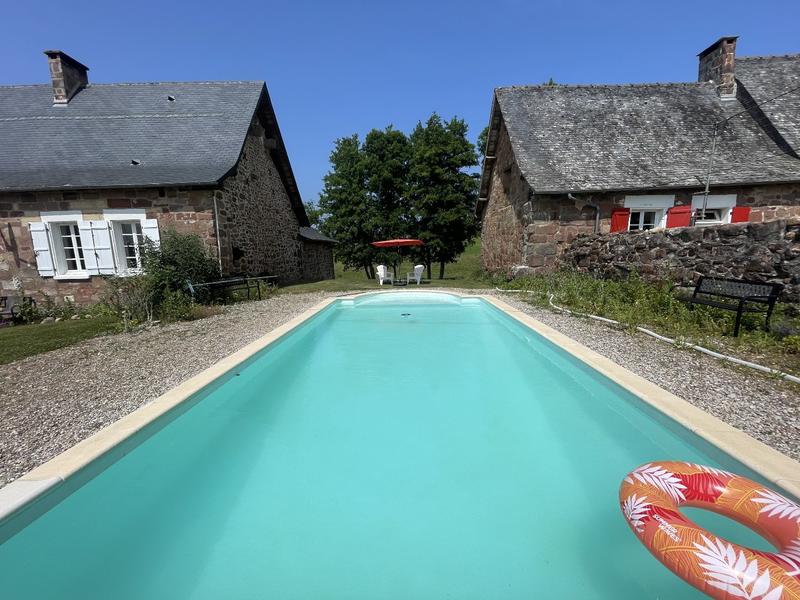 Propriété - 234 m² - 6 pièces