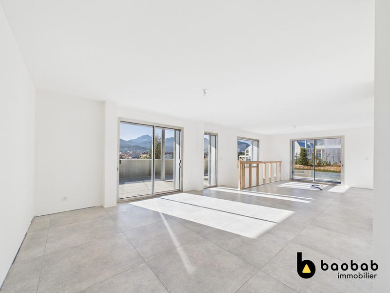 Appartement - 123 m² - 4 pièces