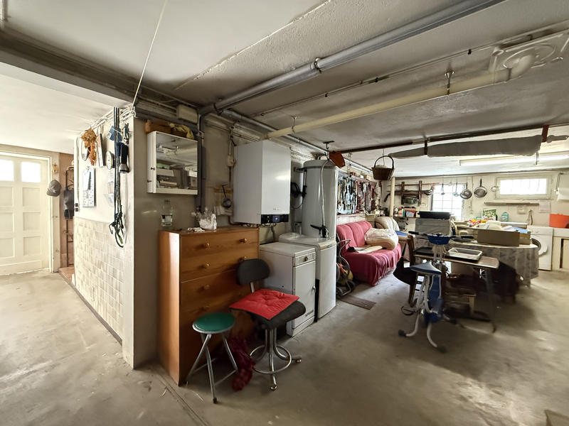 Maison - 90 m² - 5 pièces