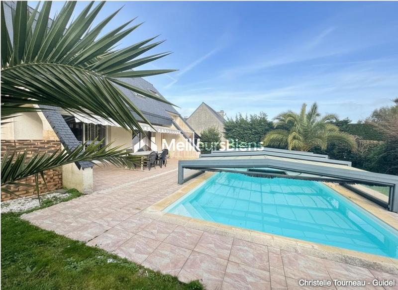 Maison - 130 m² - 6 pièces