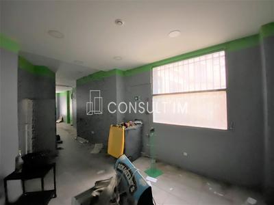 Local commercial - 93 m²