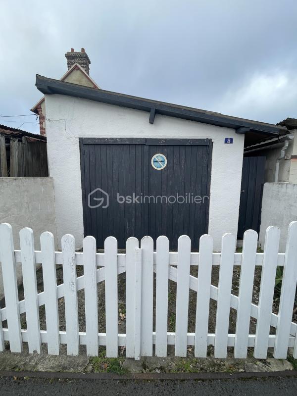 Propriété - 190 m² - 12 pièces