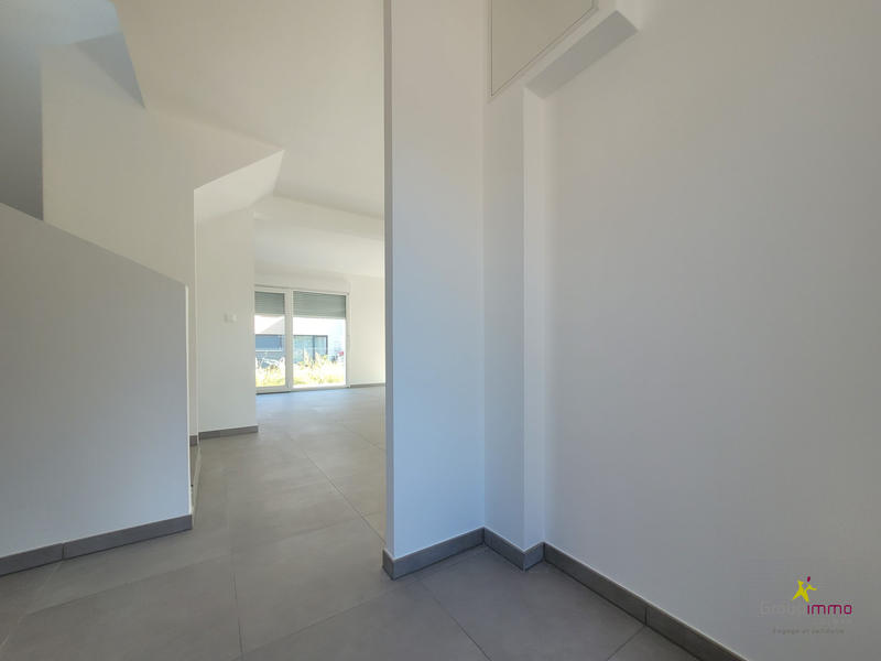 Maison - 97 m² - 5 pièces