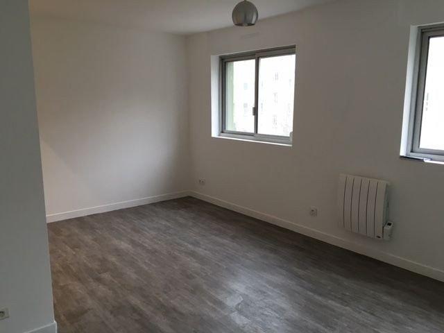 Studio - 28 m² - 1 pièce