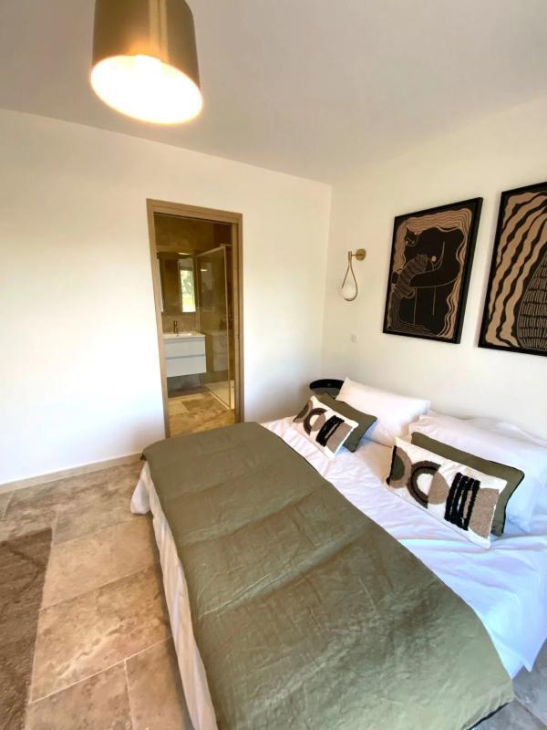 Villa - 137 m² - 4 pièces