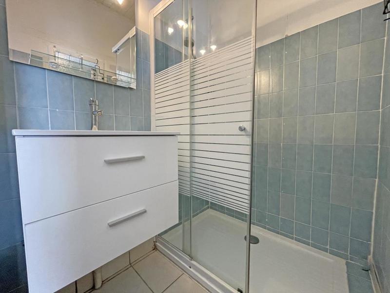 Maison - 281 m² - 7 pièces