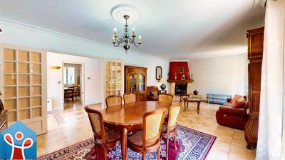 Maison - 153 m² - 6 pièces